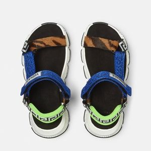 VERSACE UPCYCLE TRIGRECA KIDS SANDALS Sz EU 34